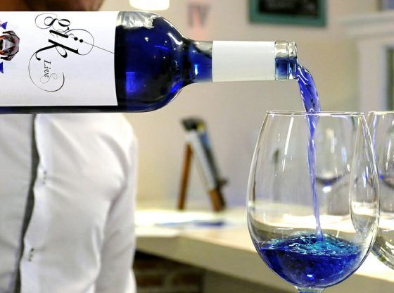 vinho azul