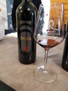 assaggio vino doss buscaglia