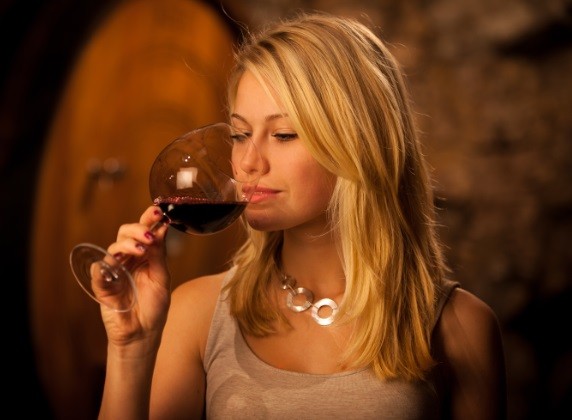 Qual è la differenza fra Sommelier e Assaggiatore di Vini?